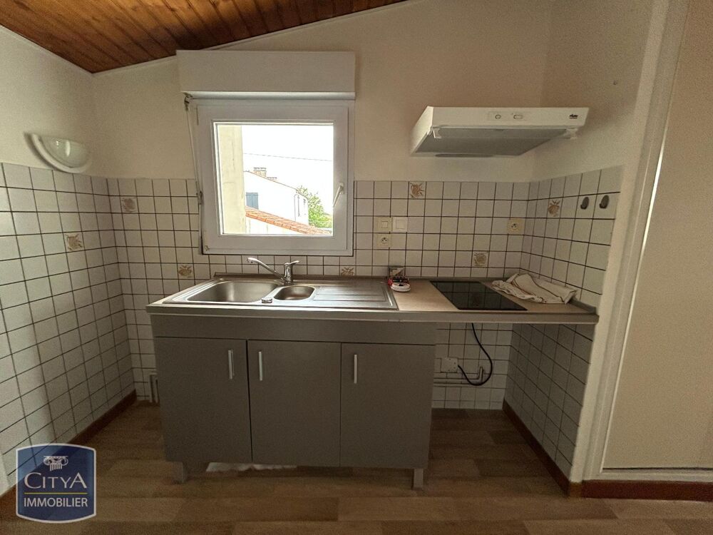 location Appartement - 3 pièce(s) - 65 m² Port-des-Barques (17730)