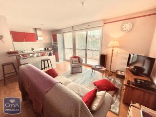 Appartement à louer 4 pièces 87 m²