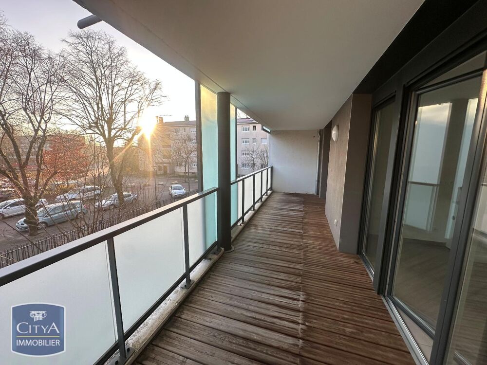 location Appartement - 3 pièce(s) - 76 m² Bourg-en-Bresse (01000)