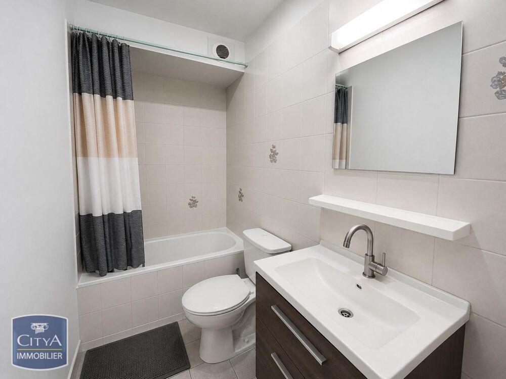 EXCLUSIVITÉ - STUDIO MEUBLE - ROANNE Venez découvrir ce ....