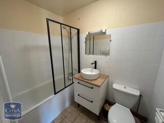  Appartement à louer 1 pièce 28 m²