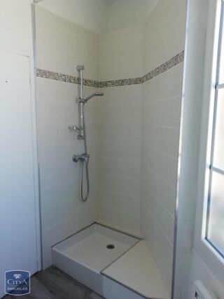  Appartement à louer 2 pièces 43 m²