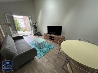  Appartement à louer 4 pièces 93 m²