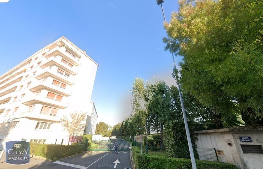 location Parking / Garage Charleville-Mézières (08000)
