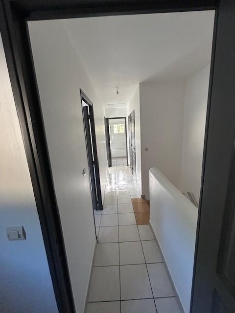  Appartement � louer 4 pi�ces 72 m�