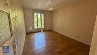  Appartement à louer 3 pièces 72 m²