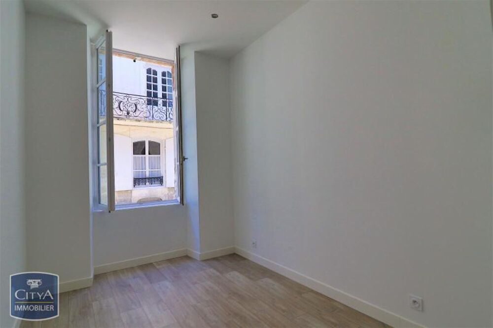 location Appartement - 3 pièce(s) - 72 m² Saintes (17100)