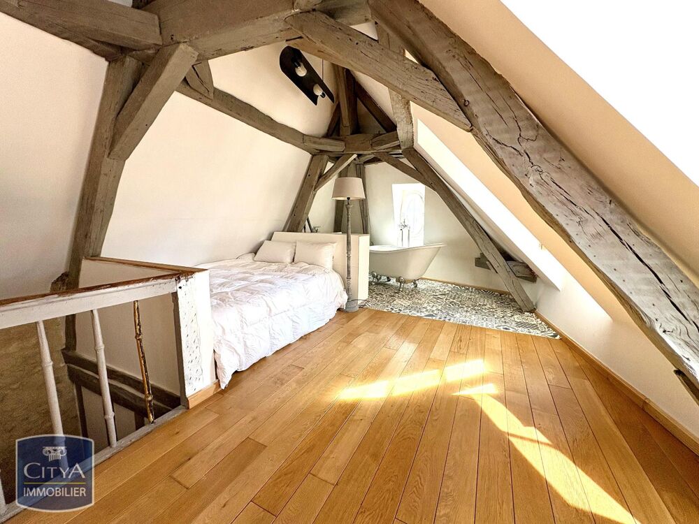 À LOUER : Découvrez cette maison d'exception située dans....
