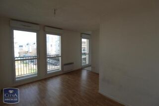 Appartement à louer 1 pièce 23 m²