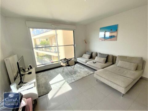   Location Appartement Appartement - 2 pi�ce(s) - 47 m�