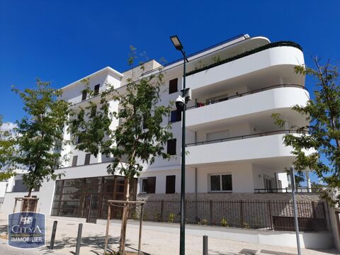  Appartement  louer 3 pices 80 m