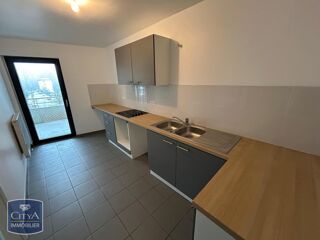  Appartement � louer 3 pi�ces 77 m�