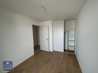  Appartement à louer 3 pièces 61 m²