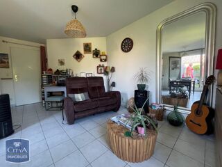  Appartement à louer 2 pièces 45 m²
