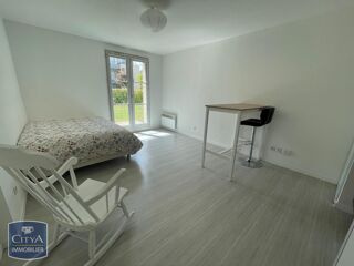  Appartement à louer 1 pièce 26 m²