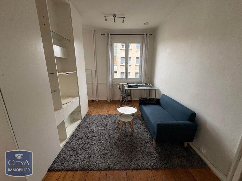 À LOUER : Appartement T2 à Saint-Étienne, situé dans un ....