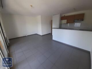  Appartement à louer 2 pièces 44 m²