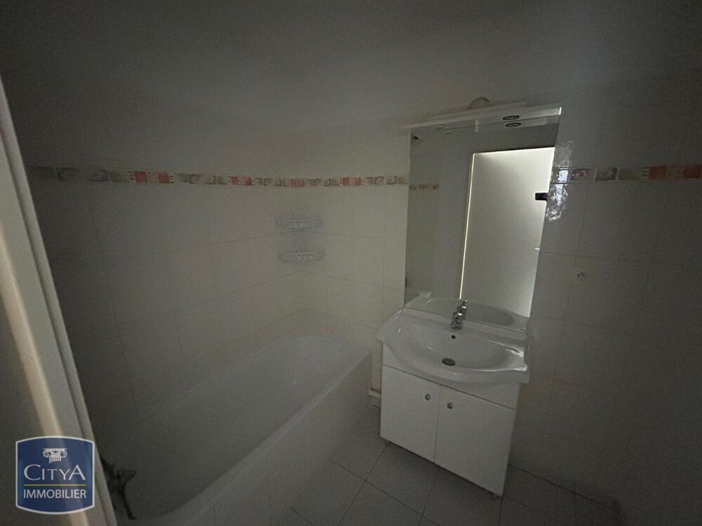 location Appartement - 2 pièce(s) - 49 m² Orthez (64300)