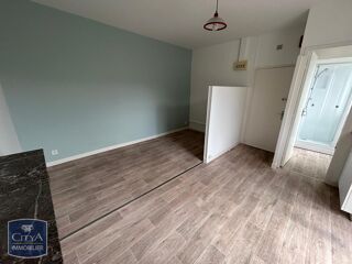  Appartement à louer 1 pièce 22 m²
