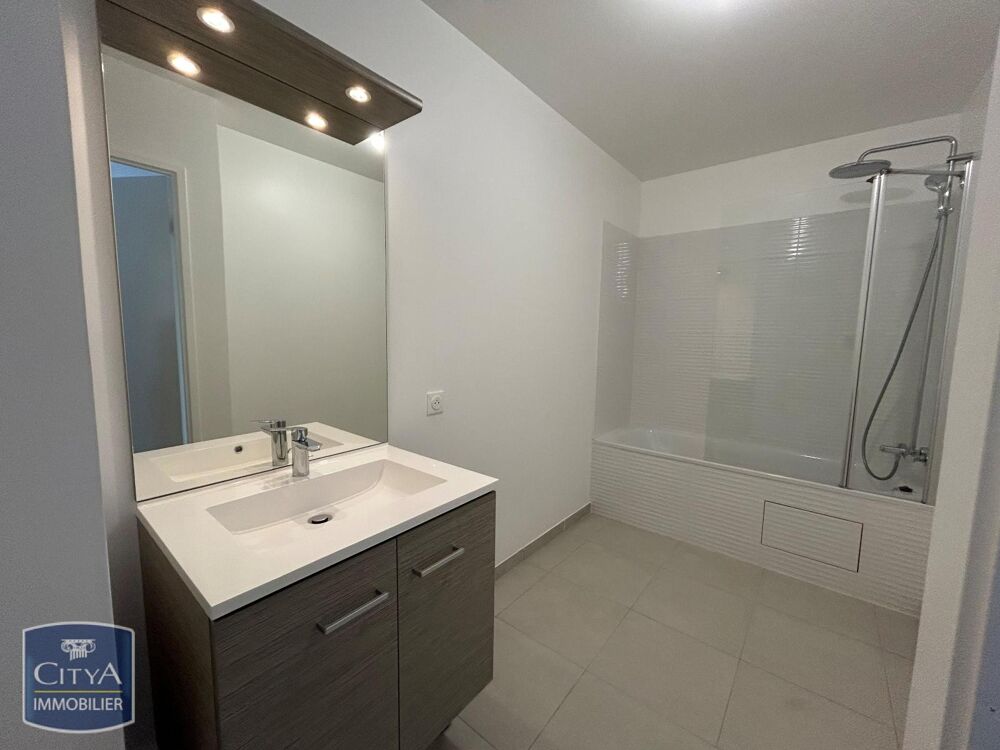 location Appartement - 4 pièce(s) - 93 m² Caen (14000)