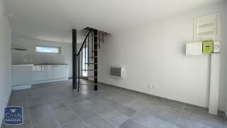  Appartement à louer 2 pièces 31 m²