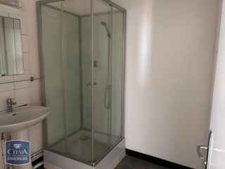  Appartement à louer 1 pièce 33 m²