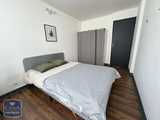  Appartement à louer 4 pièces 65 m²