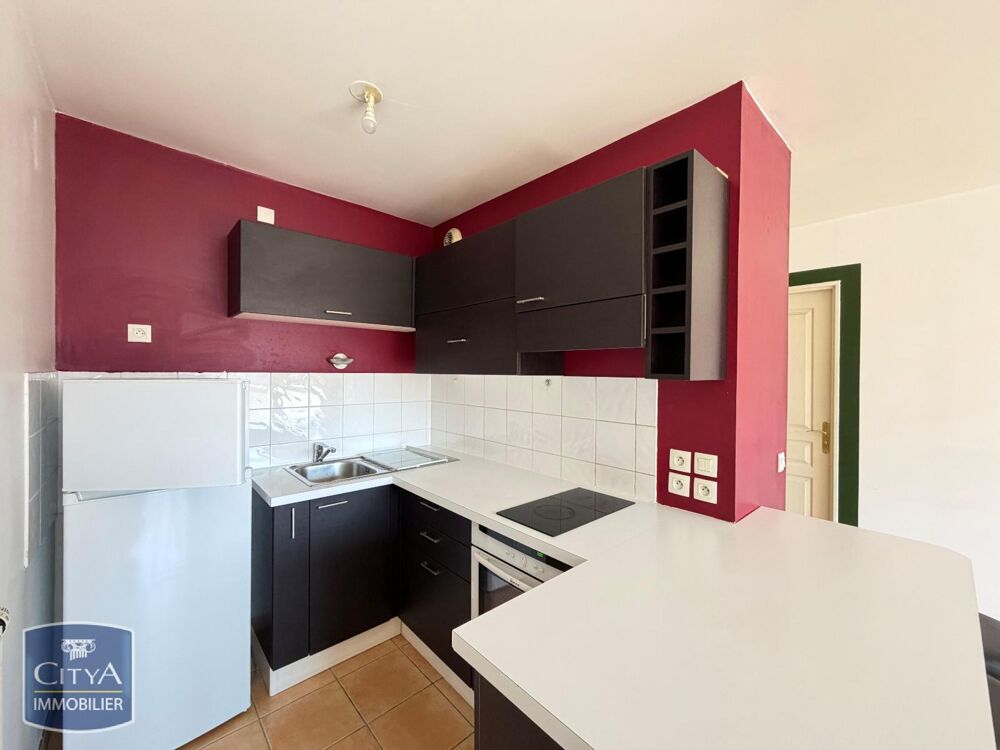 À LOUER Nous vous proposons un appartement de type T2 si....