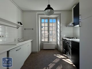  Appartement � louer 3 pi�ces 79 m�