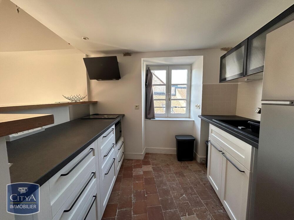 À LOUER : Découvrez ce charmant appartement T1 situé au ....