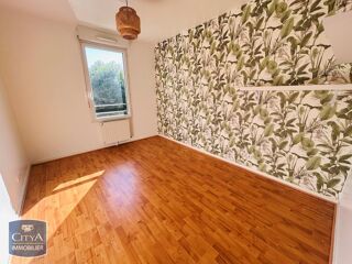  Appartement à louer 3 pièces 63 m²