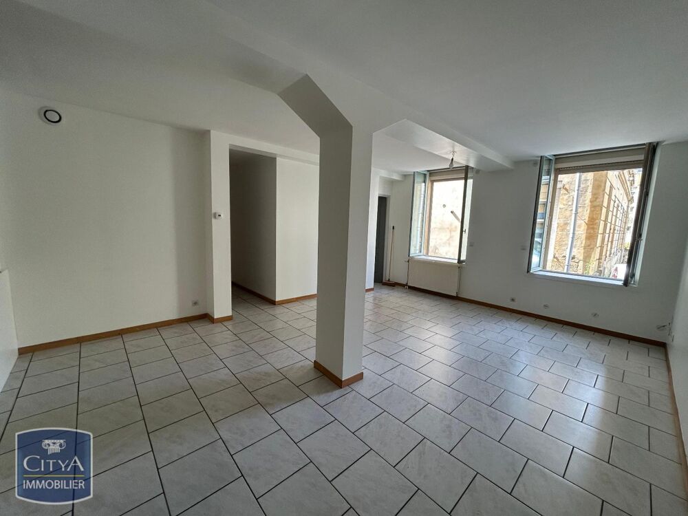 À LOUER : Appartement T3 situé à Sedan, dans le départem....