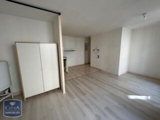  Appartement à louer 1 pièce 27 m²