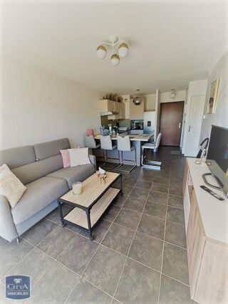  Appartement à louer 2 pièces 42 m²