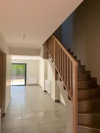  Maison à louer 4 pièces 87 m²