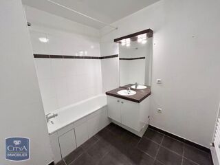  Appartement � louer 3 pi�ces 68 m� Bobigny