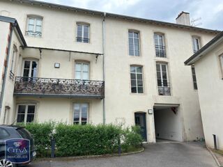  Parking / Garage à louer 