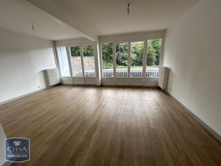  Appartement à louer 3 pièces 73 m²