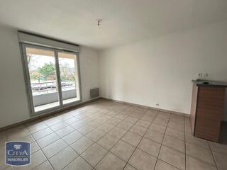  Appartement à louer 2 pièces 35 m²