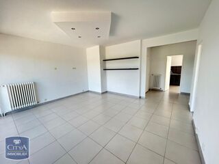  Appartement � louer 4 pi�ces 81 m�