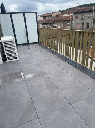  Appartement à louer 3 pièces 55 m²