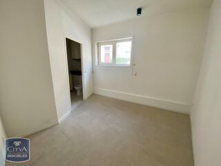  Appartement à louer 1 pièce 34 m²