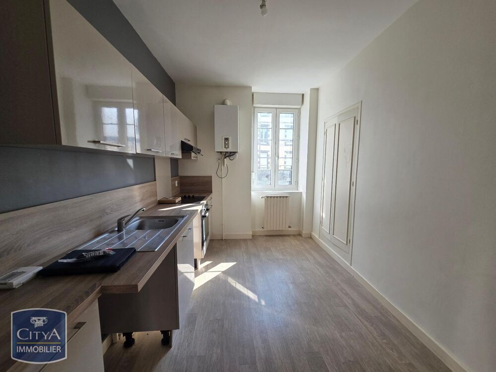 À LOUER : Appartement T3 situé 36 rue de Chateaudun à Cl....