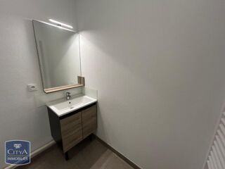  Appartement à louer 2 pièces 45 m²