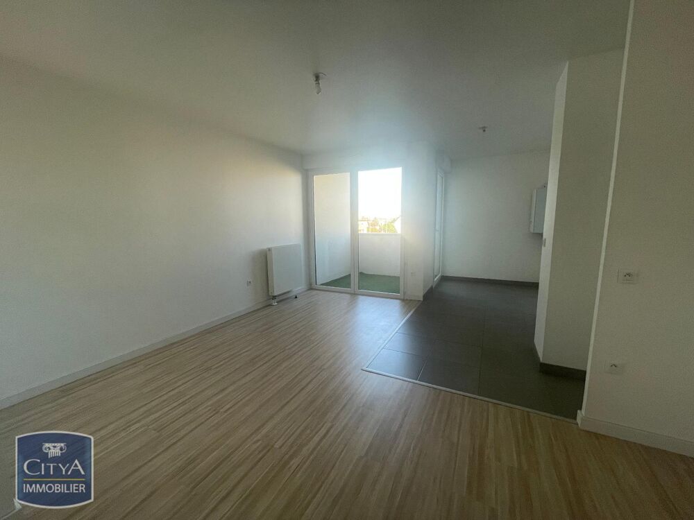location Appartement - 2 pièce(s) - 41 m² Caen (14000)