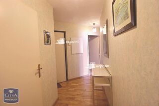  Appartement à louer 3 pièces 66 m²