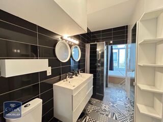  Appartement à louer 3 pièces 62 m²