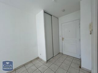  Appartement à louer 2 pièces 49 m²