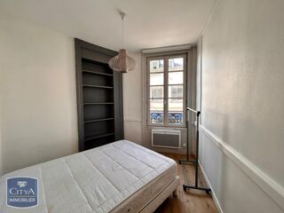  Appartement à louer 2 pièces 27 m²