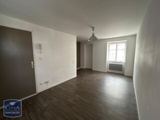  Appartement à louer 2 pièces 30 m²